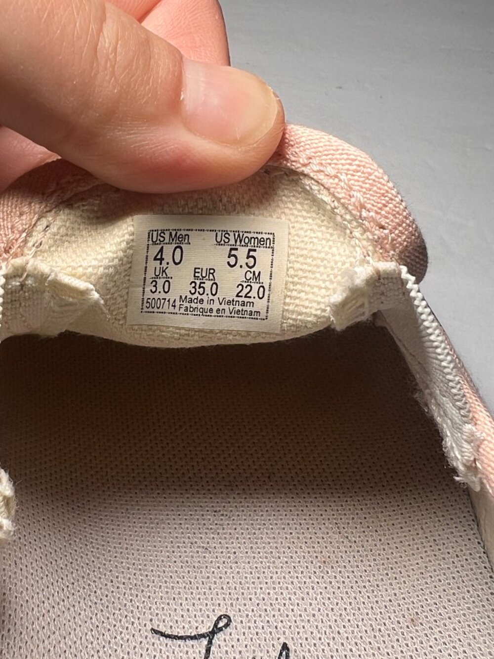 Vans Women Size 5.5 Ultracush Leila Hurst Peach Cheetah Print Sneakers Slip On - Picture 10 of 11